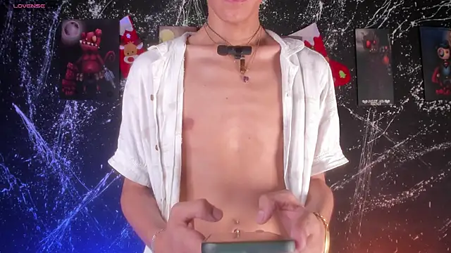 DereckCooperr online show from December 22, 2025, 10:43 pm