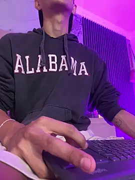 DereckCooperr online show from February 11, 2026, 9:58 pm