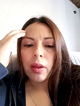 seherlatin online show from November 13, 2025, 6:34 pm