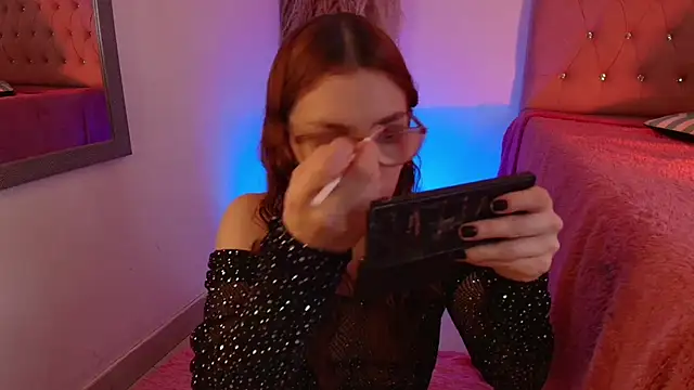 Snapshot of Katy_Van chatting on February 1, 2026, 8:40 pm Katy Van online show from February 1, 2026, 8:40 pm