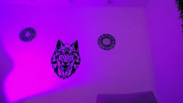 Snapshot of Katy_Van chatting on January 31, 2026, 8:29 pm Katy Van online show from January 31, 2026, 8:29 pm