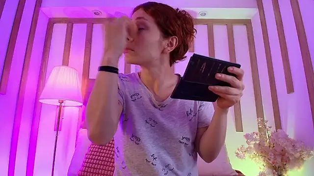 Katy Van online show from March 15, 2026, 1:29 pm