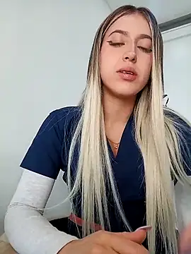 Snapshot of eva-2023 chatting on February 9, 2026, 7:56 pm eva-2023 online show from February 9, 2026, 7:56 pm