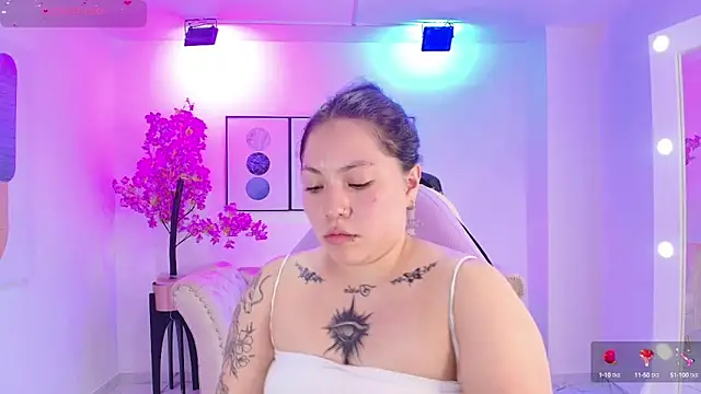 Isa reel online show from October 9, 2025, 7:36 pm