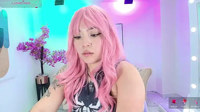 Isa reel online show from September 19, 2025, 7:51 pm