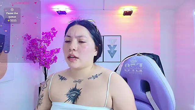 Isa reel online show from December 5, 2025, 7:45 pm