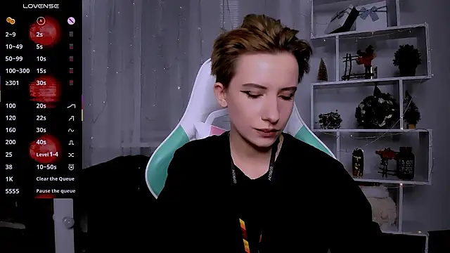 Snapshot of _Rein_ramm chatting on February 1, 2026, 5:00 pm Rein ramm online show from February 1, 2026, 5:00 pm