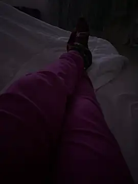 EleonoraMora86 online show from January 4, 2025, 1:42 am