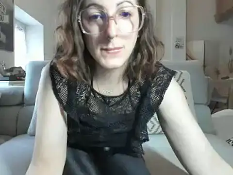 prunelle sexy online show from October 2, 2025, 6:17 am