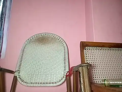 damsexy4 online show from October 23, 2025, 4:44 am