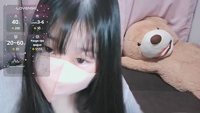 yuinyan3150 online show from January 12, 2026, 7:20 pm