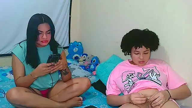 vanellope12 online show from June 23, 2026, 2:42 am