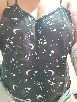 Gimena41 online show from December 4, 2025, 3:00 pm