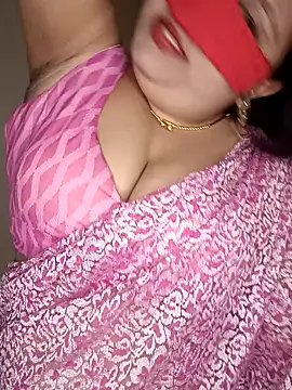 Snapshot of Love-priya chatting on January 21, 2025, 5:09 pm Love-priya online show from January 21, 2025, 5:09 pm