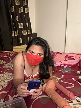 Snapshot of Love-priya chatting on January 30, 2025, 4:45 pm Love-priya online show from January 30, 2025, 4:45 pm