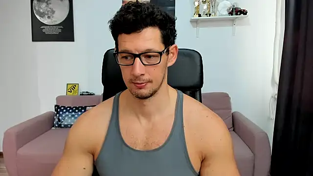 BrutusK08 online show from December 4, 2025, 8:13 am