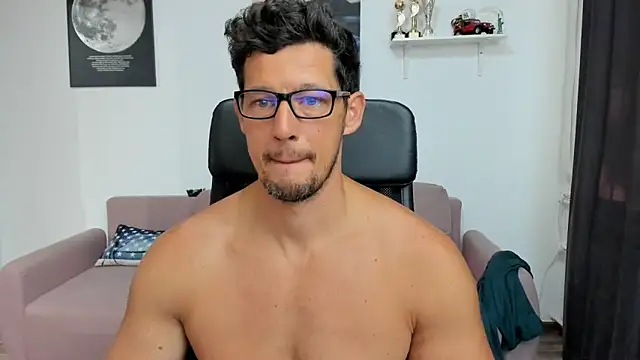 BrutusK08 online show from September 28, 2025, 6:09 am