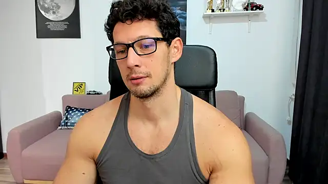 BrutusK08 online show from December 22, 2025, 8:47 am