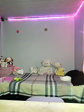 KATYGONZALEZ online show from February 27, 2025, 9:50 am