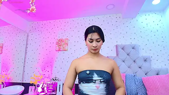 JulietaReyess online show from March 4, 2026, 11:40 am