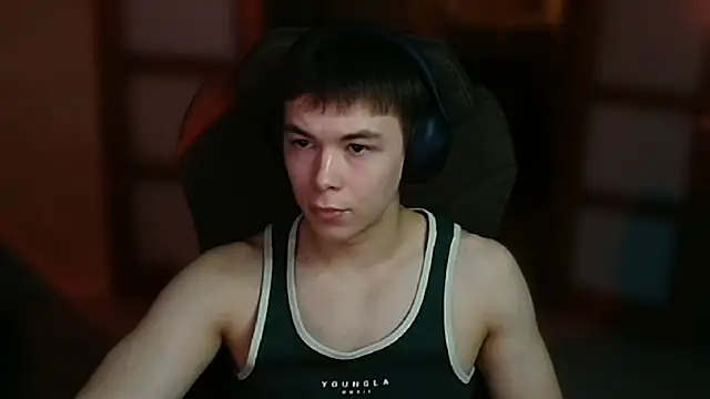 KoreanIdol online show from December 5, 2025, 2:37 pm