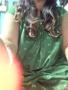 CUTE SOPHIA- online show from March 13, 2025, 5:54 am