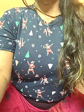 Snapshot of CUTE_SOPHIA- chatting on February 28, 2026, 4:56 am CUTE SOPHIA- online show from February 28, 2026, 4:56 am