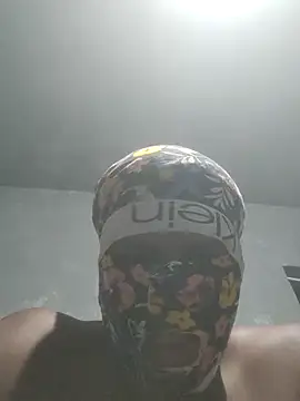 m8st3rios9 online show from February 3, 2025, 2:36 am