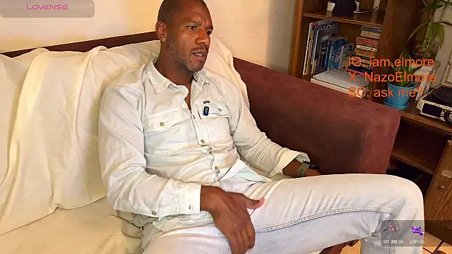 elmorenazost online show from April 11, 2026, 3:03 am