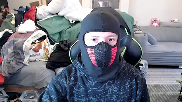 osirispouk online show from January 14, 2026, 9:18 pm