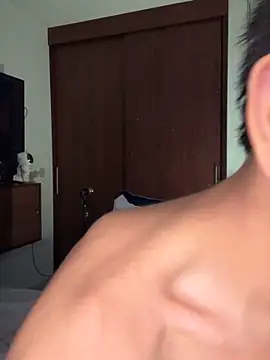 santiago 01 online show from March 16, 2025, 12:12 am