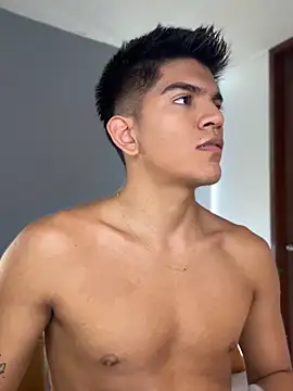 Snapshot of santiago_01 chatting on February 12, 2026, 9:47 pm santiago 01 online show from February 12, 2026, 9:47 pm