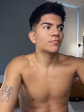 Snapshot of santiago_01 chatting on February 22, 2026, 8:54 pm santiago 01 online show from February 22, 2026, 8:54 pm