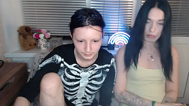 Snapshot of sky9669 chatting on September 24, 2025, 4:13 pm sky9669 online show from September 24, 2025, 4:13 pm