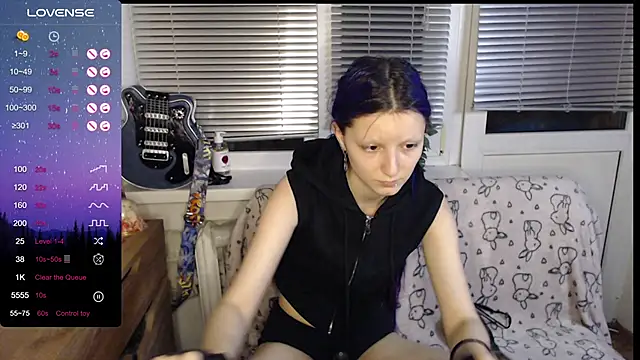 Snapshot of sky9669 chatting on February 11, 2025, 4:13 pm sky9669 online show from February 11, 2025, 4:13 pm