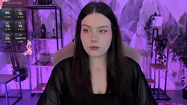 CoralineKeyns online show from October 17, 2025, 5:44 am