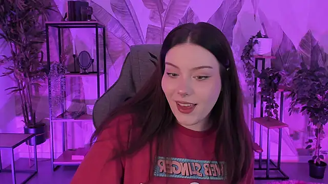 CoralineKeyns online show from October 10, 2025, 4:13 am