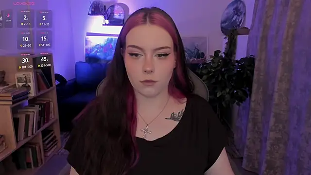 CoralineKeyns online show from July 28, 2026, 11:17 am