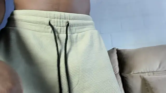 deyianxx online show from March 6, 2025, 3:35 pm