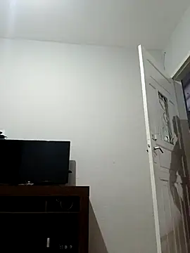 Nicolaskribeiro online show from December 4, 2025, 9:47 pm