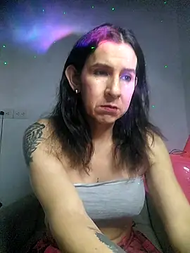 Cameron puppy online show from December 19, 2025, 4:38 am