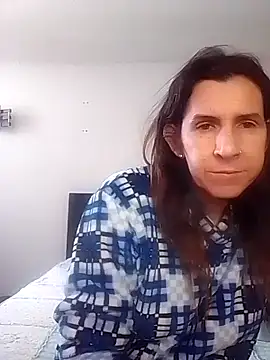 Cameron puppy online show from October 6, 2025, 1:12 pm