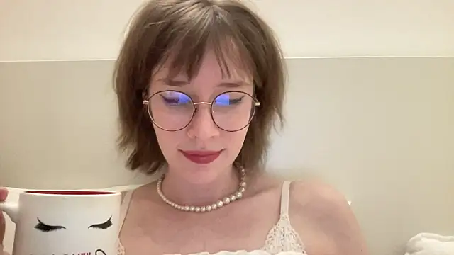 Snapshot of ms_christiana chatting on May 20, 2026, 7:00 pm ms christiana online show from May 20, 2026, 7:00 pm