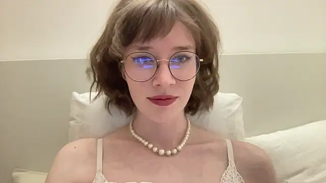 Snapshot of ms_christiana chatting on May 13, 2026, 7:43 pm ms christiana online show from May 13, 2026, 7:43 pm