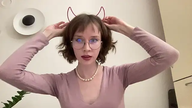 Snapshot of ms_christiana chatting on May 12, 2026, 6:14 pm ms christiana online show from May 12, 2026, 6:14 pm