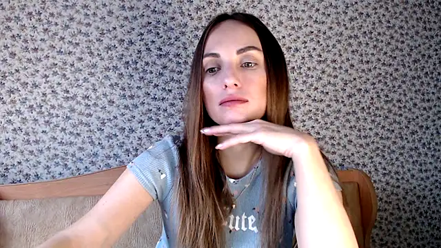 Tinadream20 online show from November 20, 2025, 8:26 am