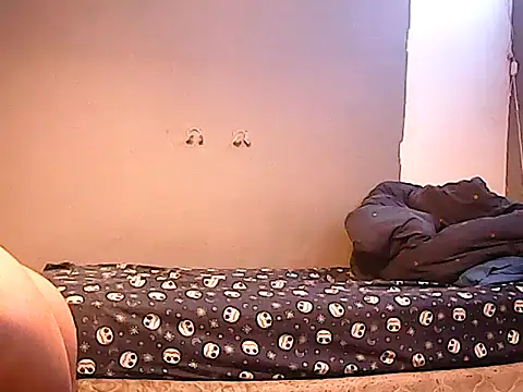 twinkerbell344 online show from December 14, 2025, 1:17 pm