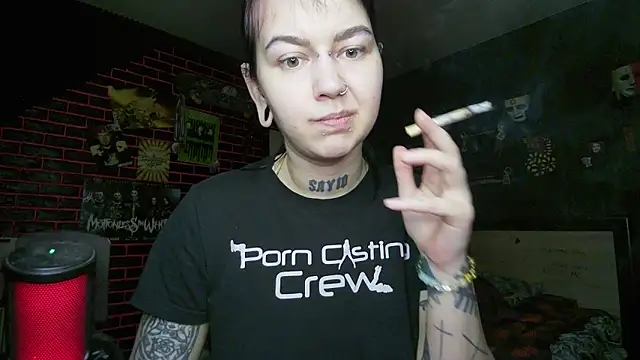 MoorderxDoll online show from March 23, 2026, 7:47 pm