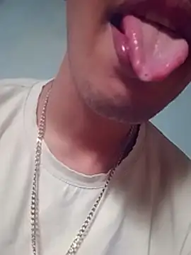 Yorlinz online show from November 15, 2025, 1:04 pm