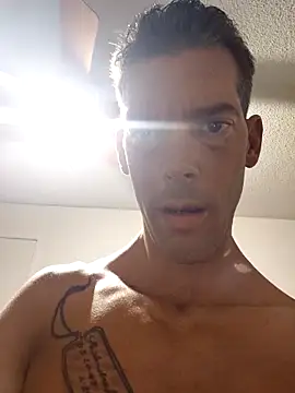 Snapshot of John19893 chatting on February 5, 2026, 11:17 am John19893 online show from February 5, 2026, 11:17 am